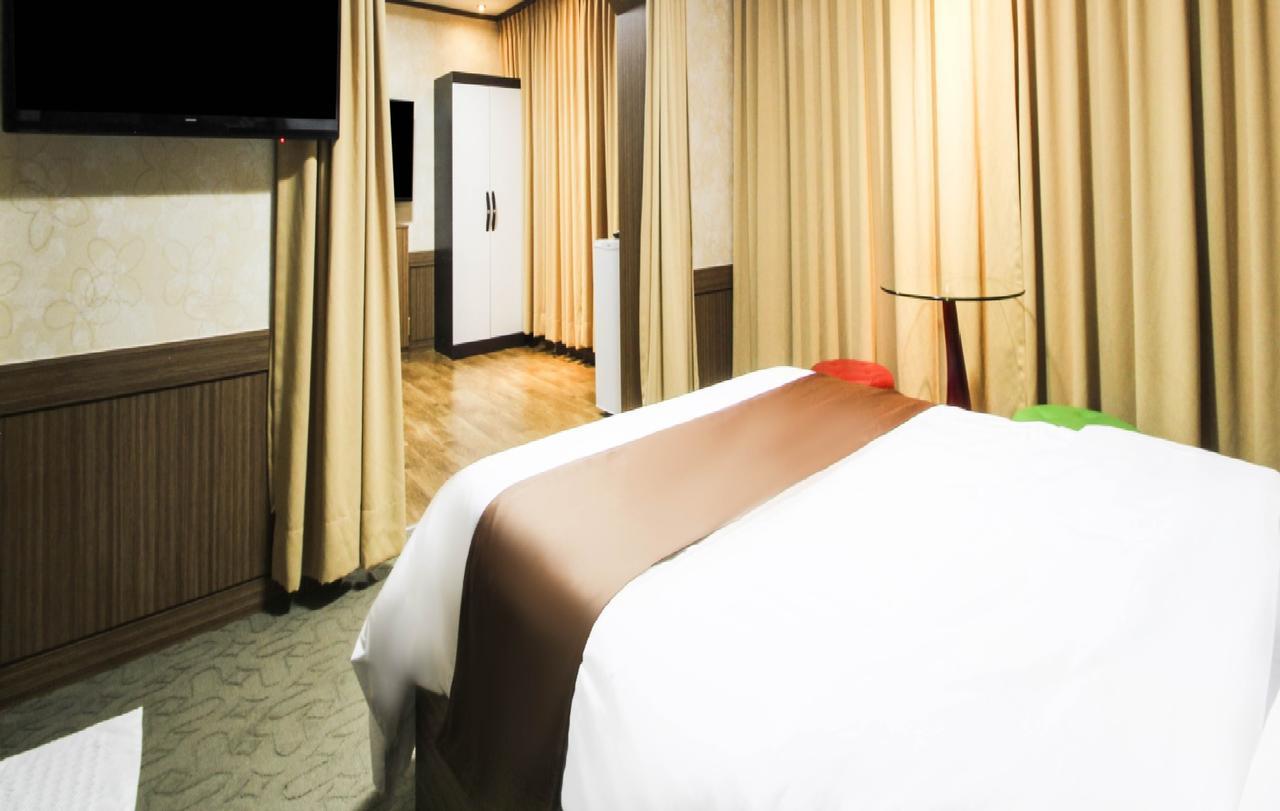 Uljin Grand Hotel מראה חיצוני תמונה