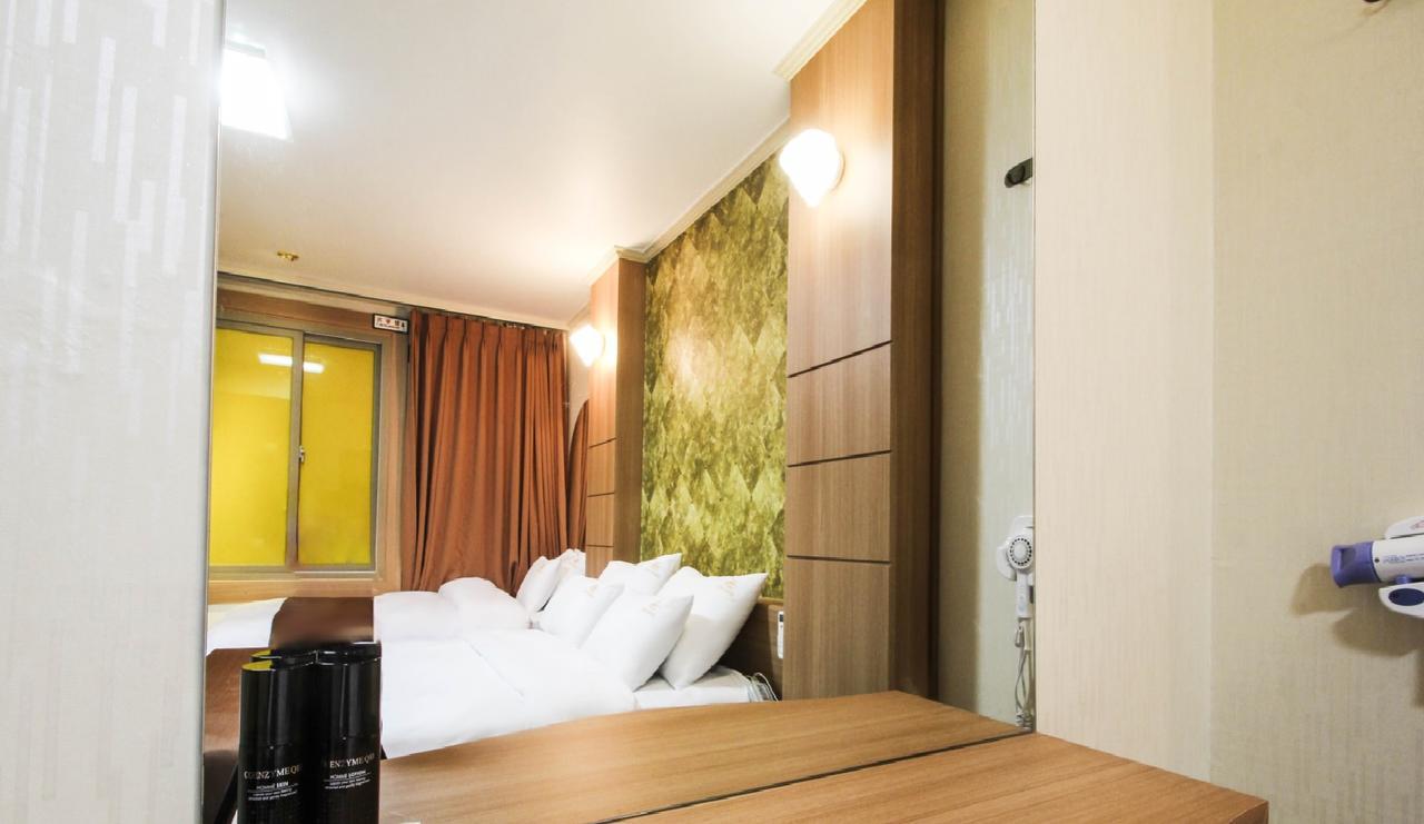 Uljin Grand Hotel מראה חיצוני תמונה