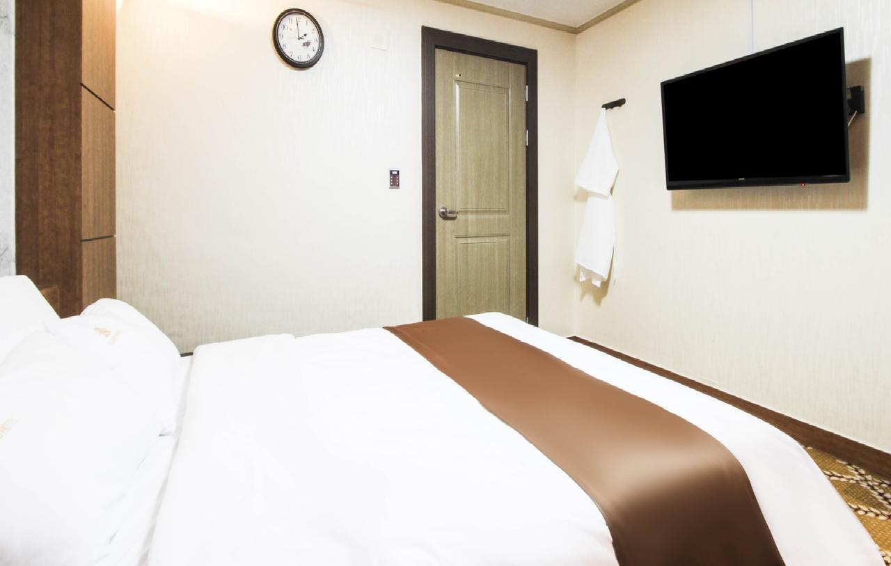 Uljin Grand Hotel מראה חיצוני תמונה