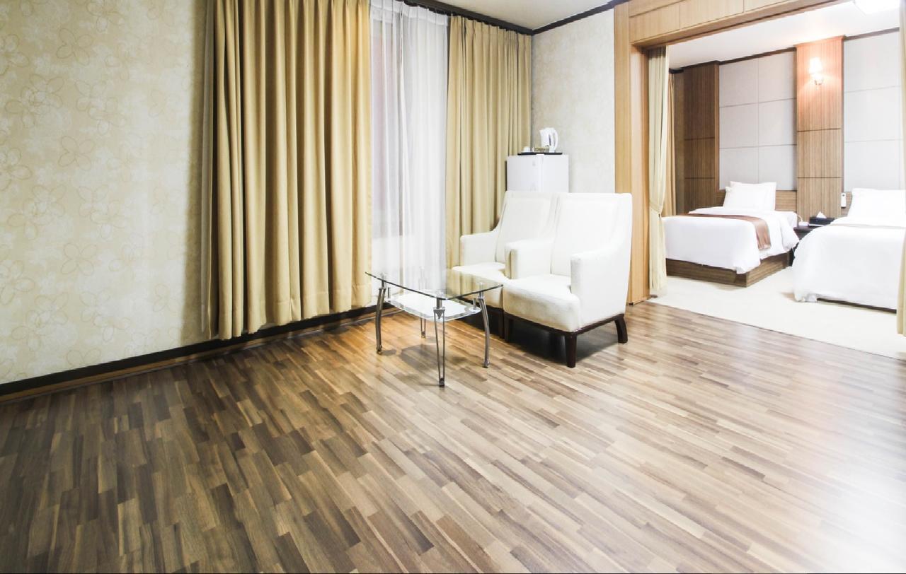Uljin Grand Hotel מראה חיצוני תמונה