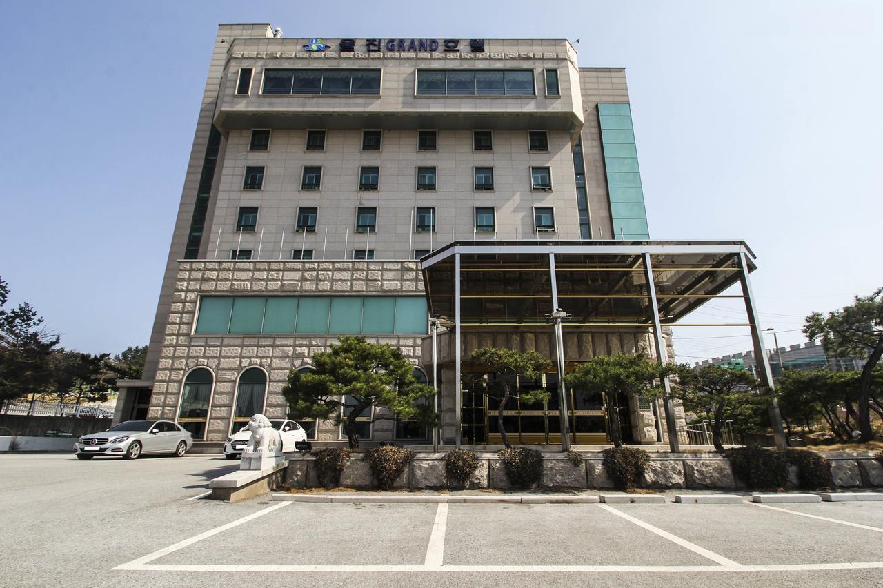 Uljin Grand Hotel מראה חיצוני תמונה